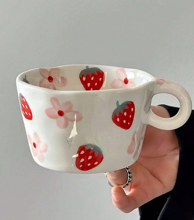 Taza pequeña de cerámica - Diseño de fresa lindo y único
