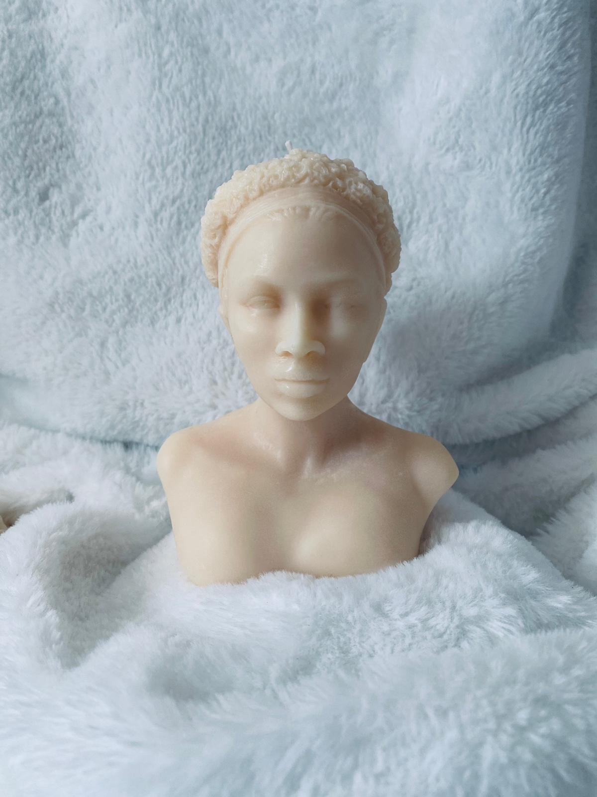 Bougie Buste de femme | Bougie Buste Ornella | Bougie sculptée | Bougie artistique | Bougie 15cm de hauteur