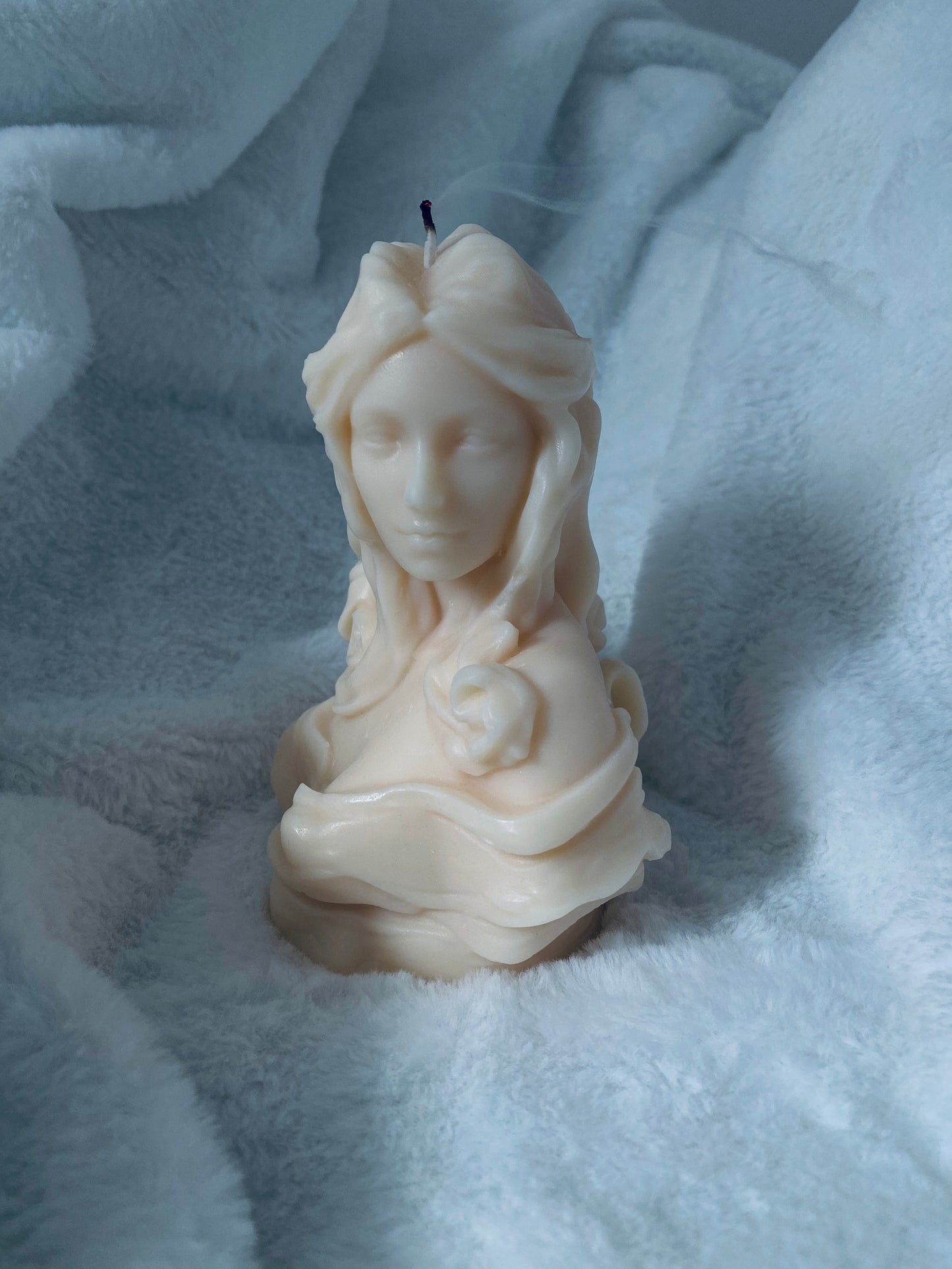 Bougie buste de femme | Buste Charlotte | Bougie sculptée | Bougie artistique | Bougie 15cm de hauteur