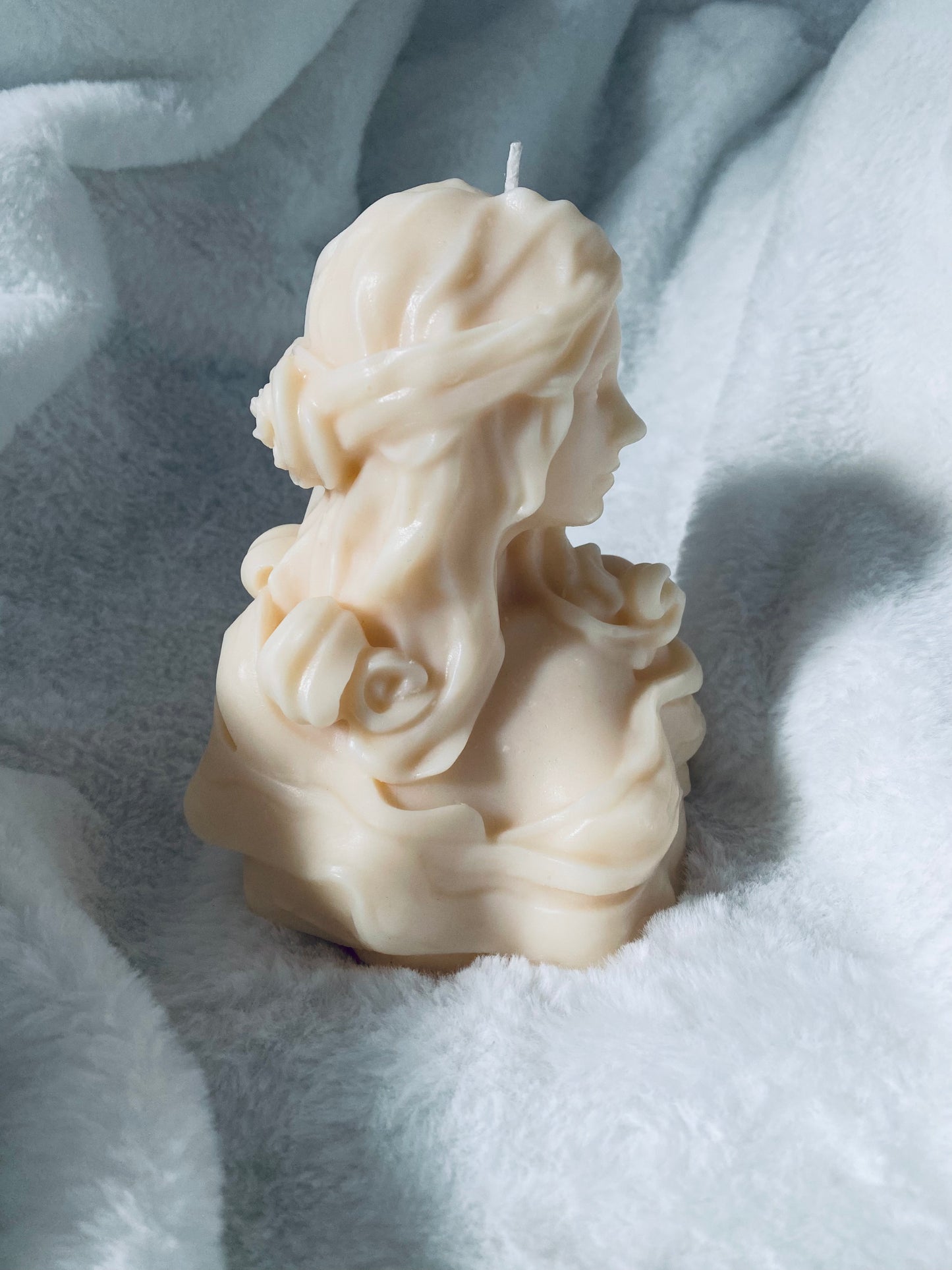 Bougie buste de femme | Buste Charlotte | Bougie sculptée | Bougie artistique | Bougie 15cm de hauteur