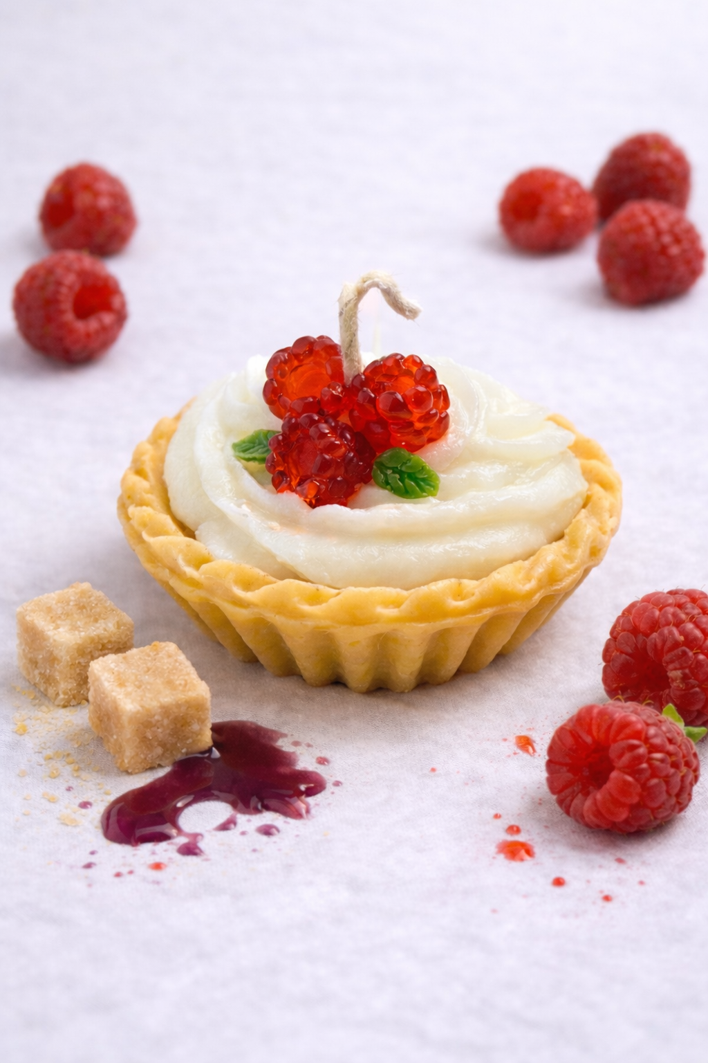 Bougie mini Tartelette à la Framboise |Bougie Pâtisserie | Raspberry Pie Candle | Bougie Gourmande | Bougie Leurre | Bougie décorative