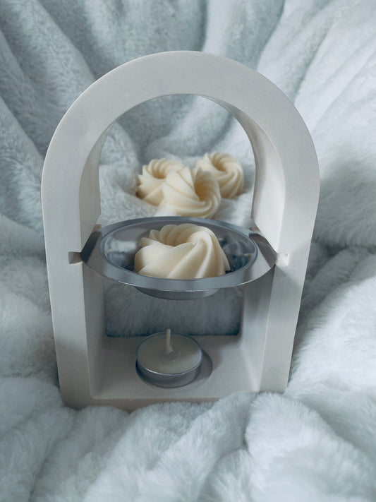 Brûleur de fondants artisanal en forme d’arc – MyCandleBox

Wax melt burner handmade – brûleur arc blanc

Brûleur de cire parfumée en plâtre – chauffe-plat